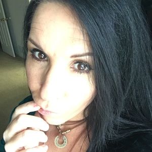 Meet your Posher, Annette-marie